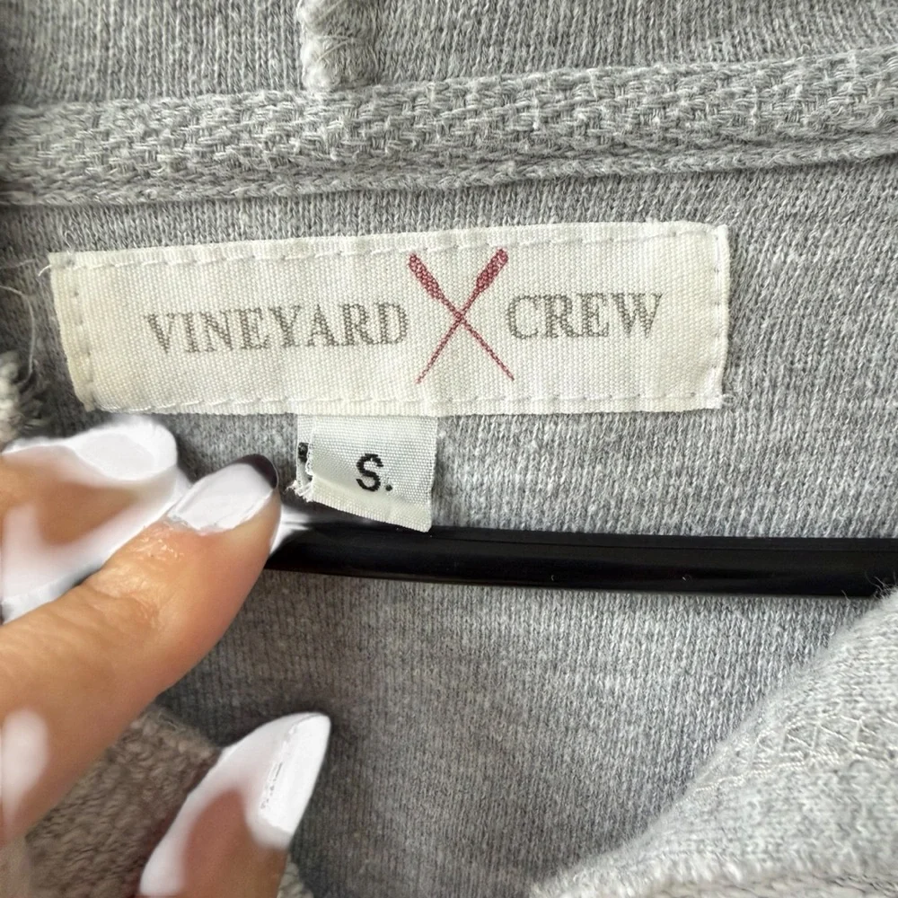 Vineyard Crew Light Gray Hooded Textured Knit Distressed Pullover Sweater Size S